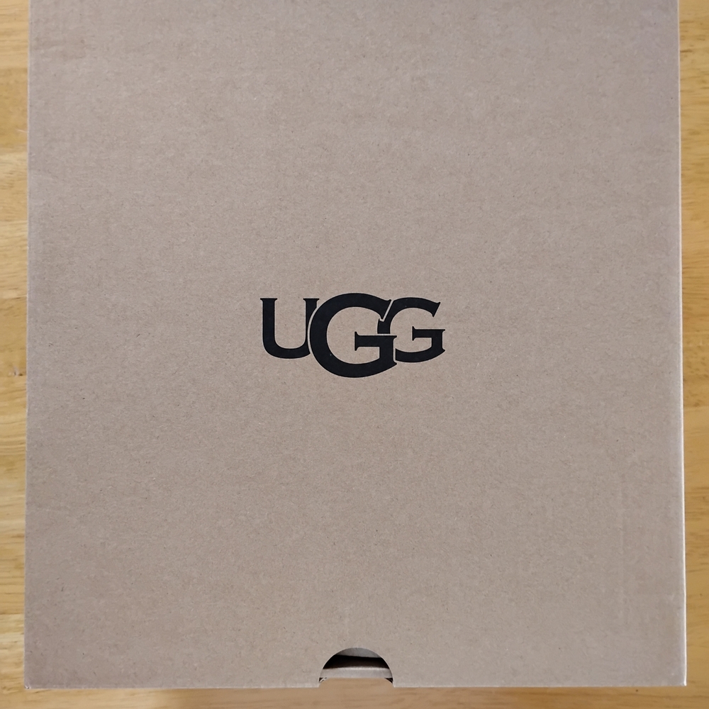 UGG Chestnut Suede Shearling Moccasin Boots - Picture 2 of 4
